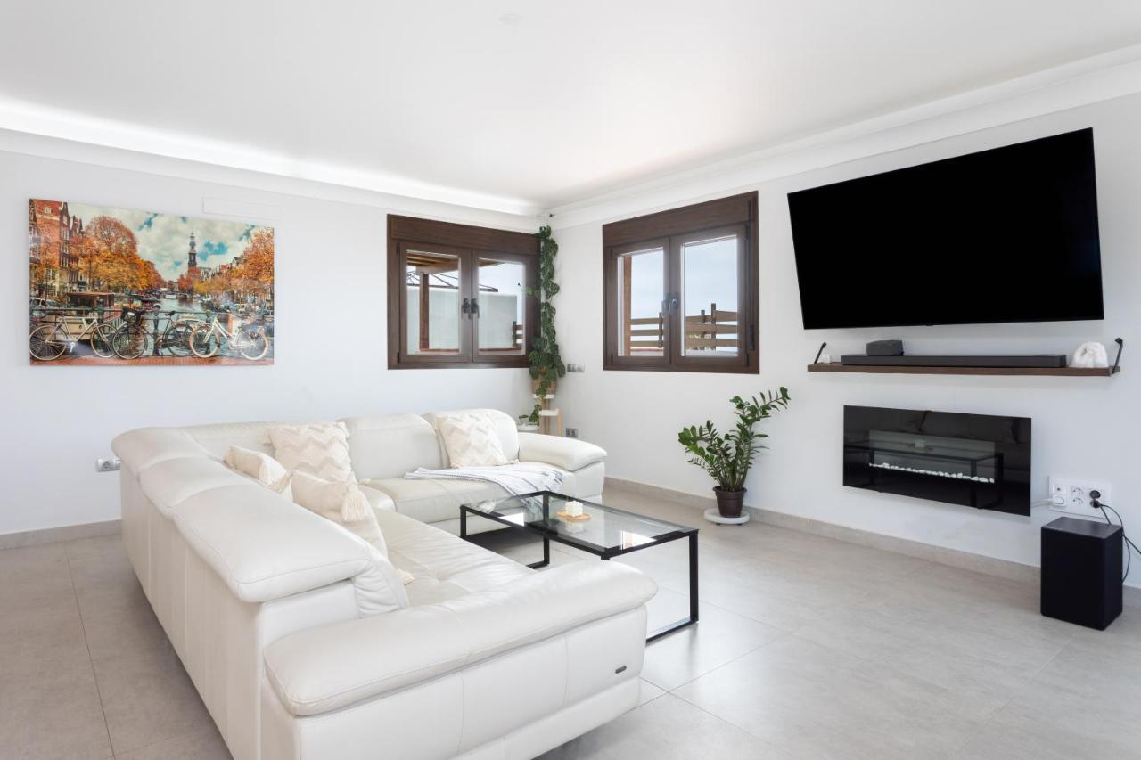 Home2Book Villa Alessandro, Design & Comfort Sauzal Luaran gambar