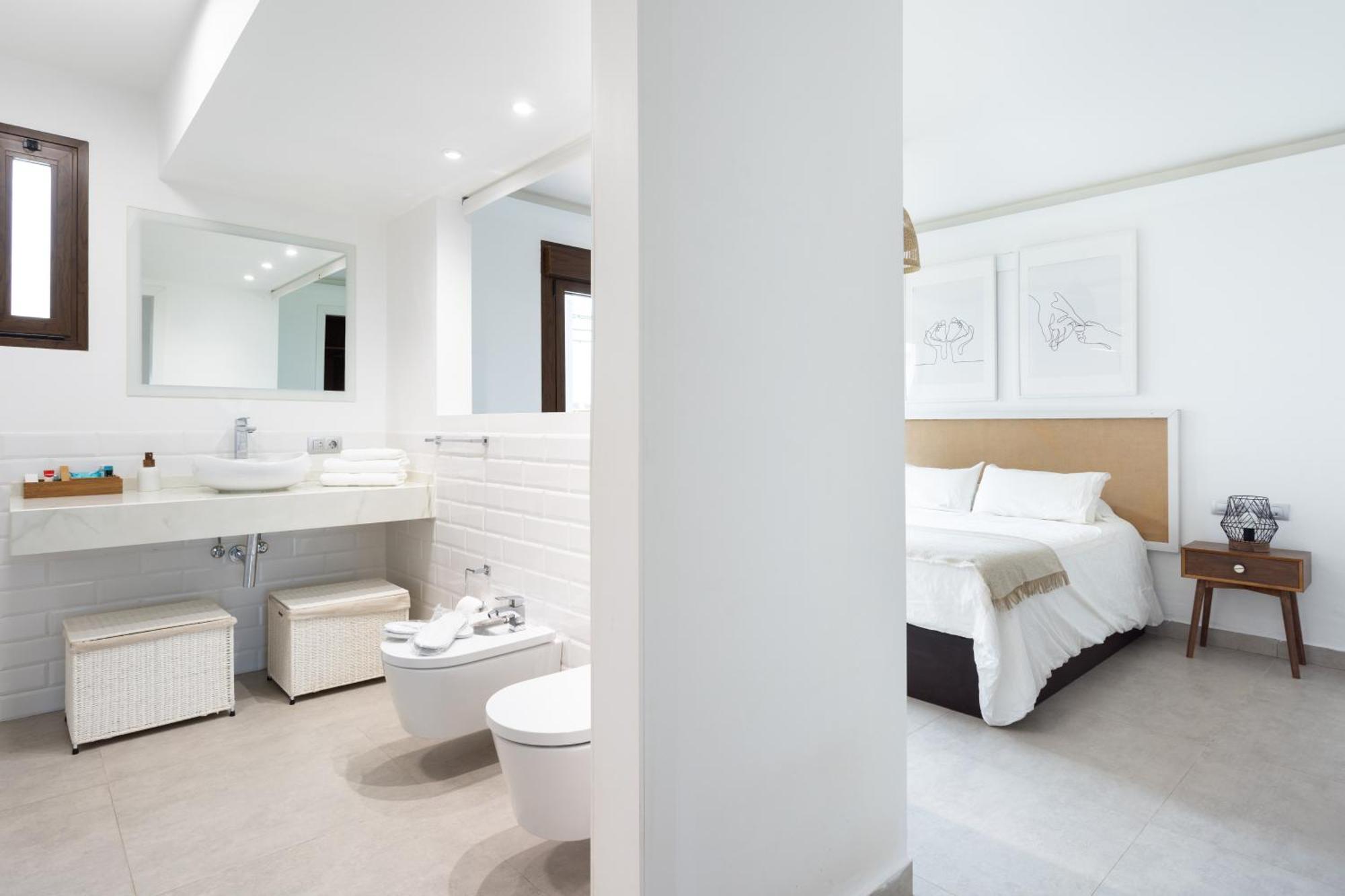 Home2Book Villa Alessandro, Design & Comfort Sauzal Luaran gambar
